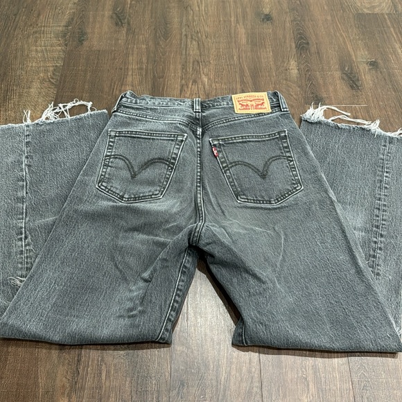 Levi’s - Ribcage Straight - Picture 3 of 9